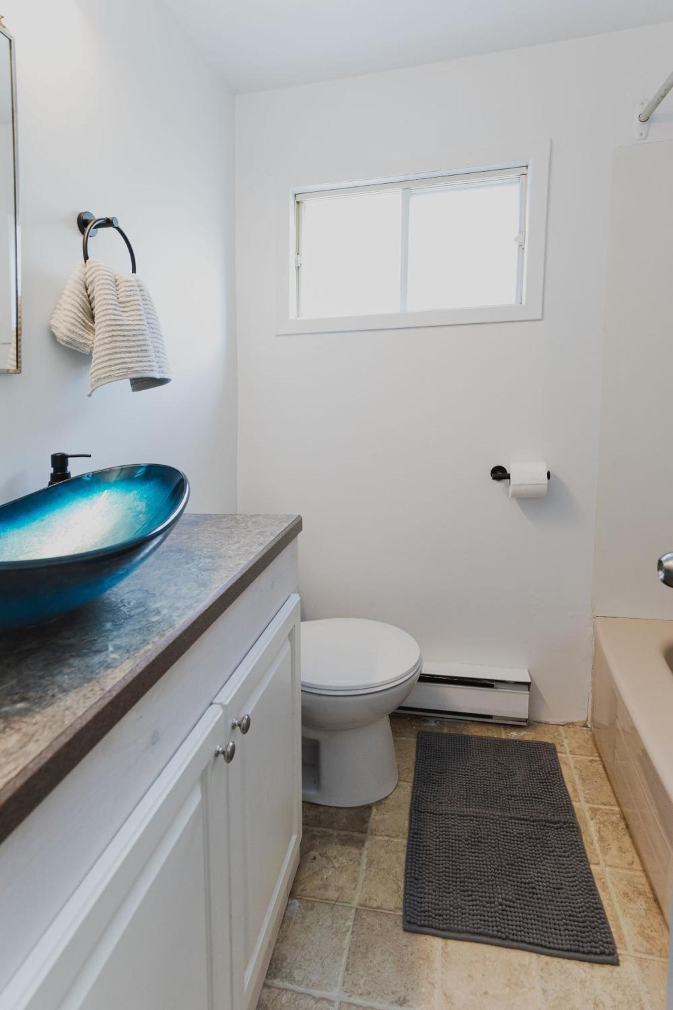 Avenir Centre Suite - Near Nbcc, Moncton Hospital, Airport エクステリア 写真